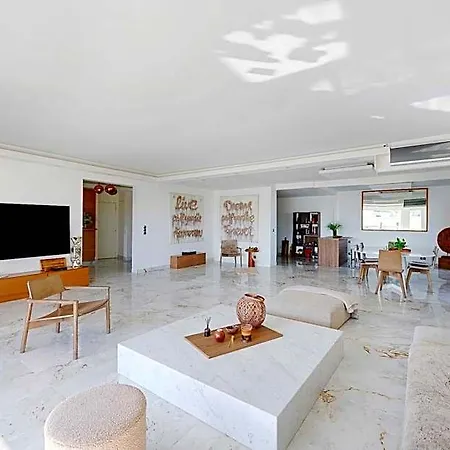 Modern - 3br-6p - 3*
